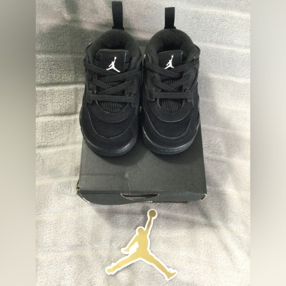 Nike Jordan 4 Black Cat RM Blk/Wht Size 4c - Picture 2 of 8